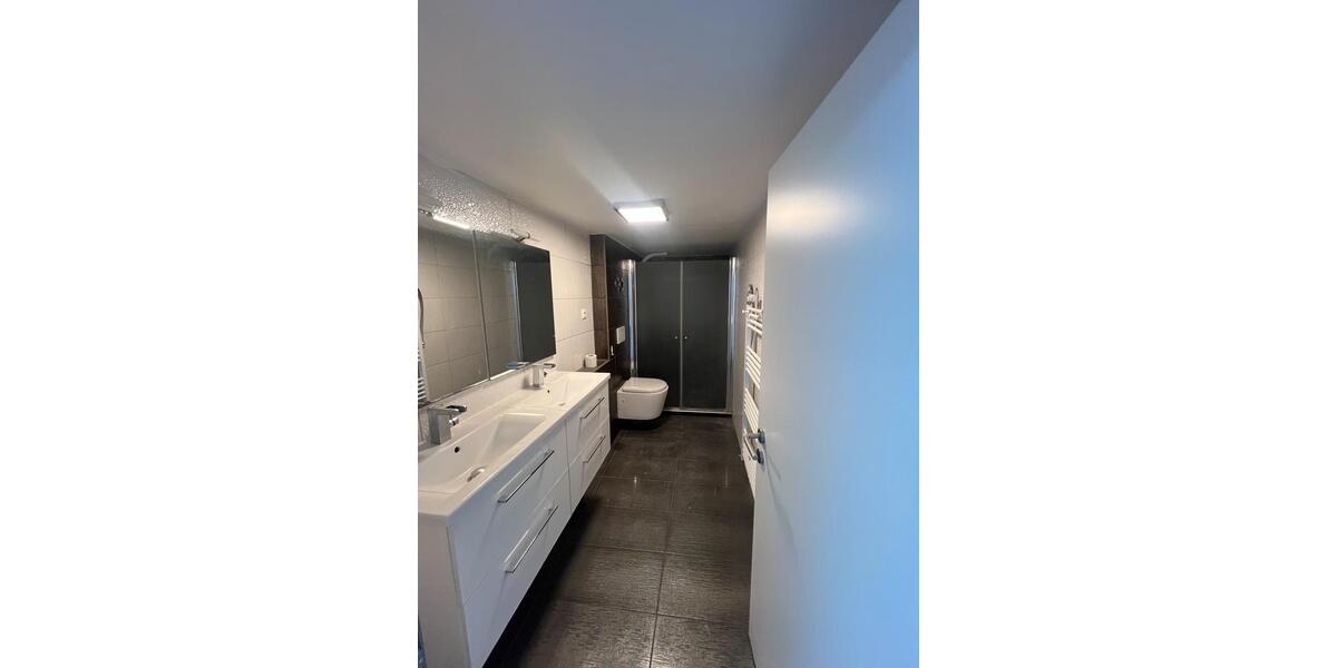 Etagenwohnung Nattheim - 5 Zimmer, 125 m&sup2;, 850&euro; | Angebot:24536352