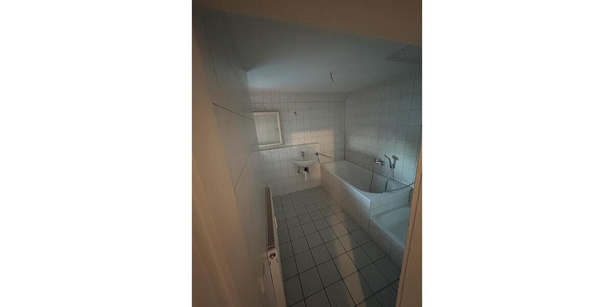 Dachgeschoßwohnung Sulz am Neckar - 3.5 Zimmer, 67 m&sup2;, 750&euro; | Angebot:26652072