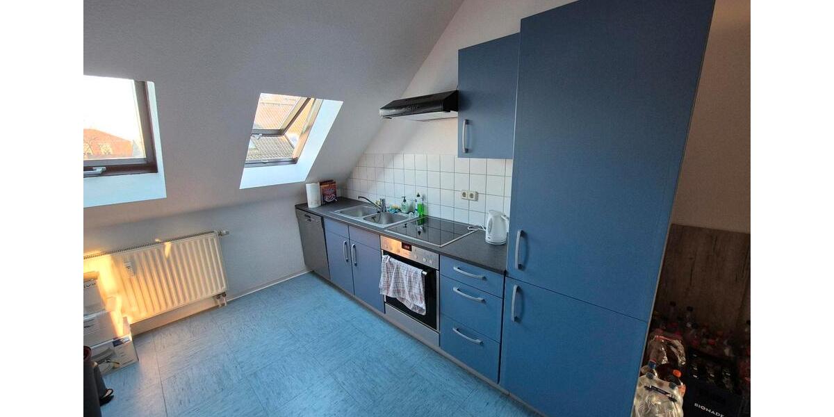 Dachgeschoßwohnung Zwickau Zwickau-West - 1 Zimmer, 52 m&sup2;, 480&euro; | Angebot:25975224