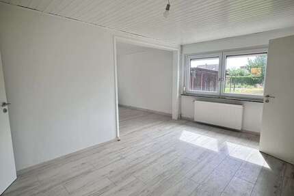 Haus Lengede - 6 Zimmer, 116 m&sup2;, 1.150&euro; | Angebot:27236775