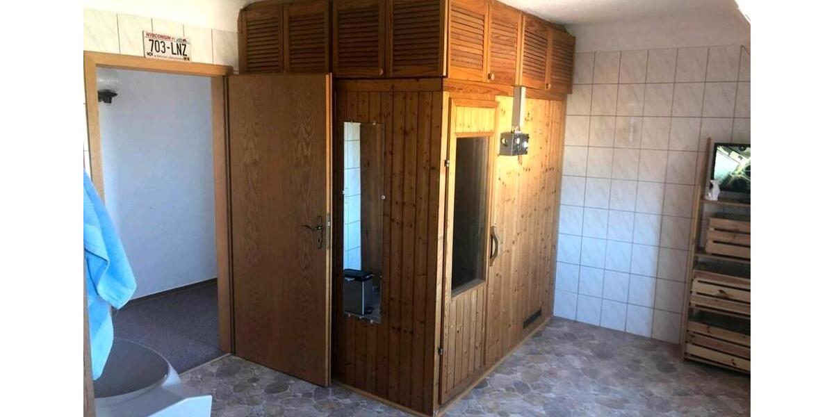 Dachgeschoßwohnung Homburg - 2 Zimmer, 78 m&sup2;, 600&euro; | Angebot:26551279