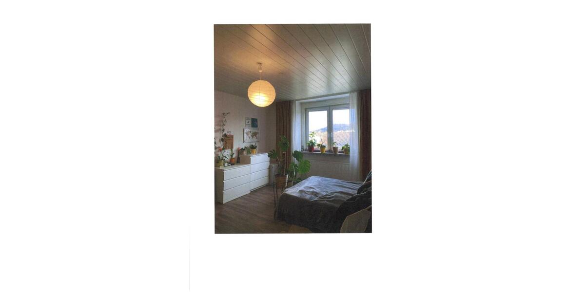 Etagenwohnung Coburg - 4 Zimmer, 95 m&sup2;, 850&euro; | Angebot:25080746