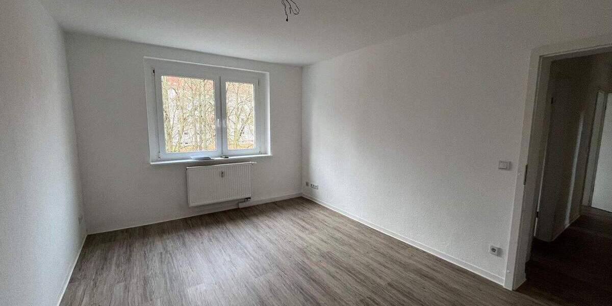 Etagenwohnung Zwickau Marienthal - 2 Zimmer, 46 m&sup2;, 315&euro; | Angebot:26753866