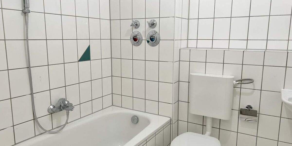 Etagenwohnung Fürth Nordstadt - 2 Zimmer, 75 m&sup2;, 790&euro; | Angebot:26344001