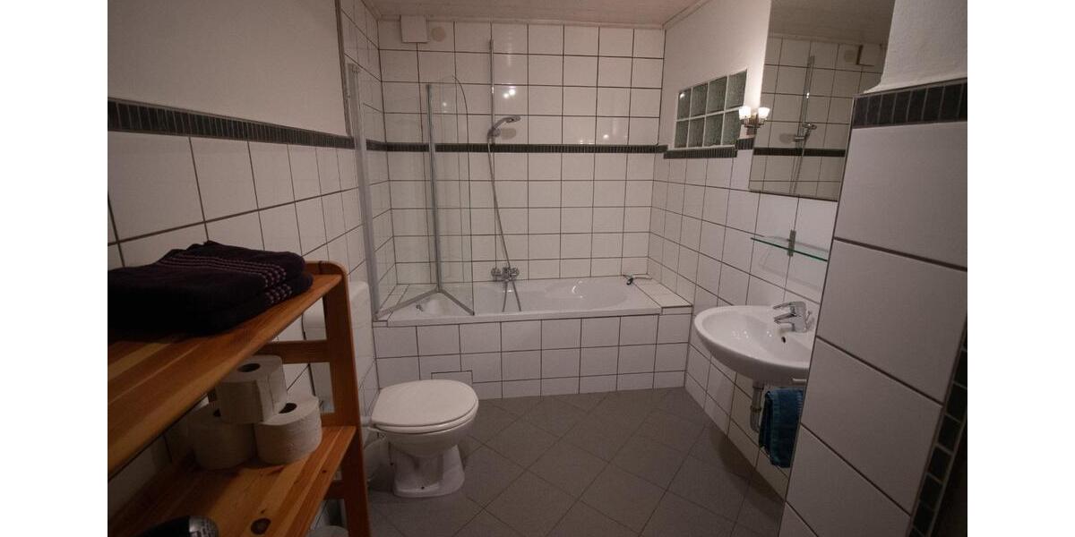 Wohnen auf Zeit Springe - 3 Zimmer, 100 m&sup2;, 25&euro; | Angebot:23595295