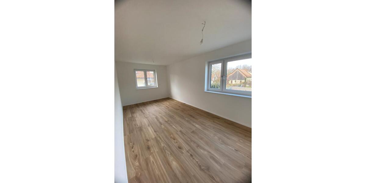 Etagenwohnung Rheinau - 3 Zimmer, 86 m&sup2;, 1.470&euro; | Angebot:25987950