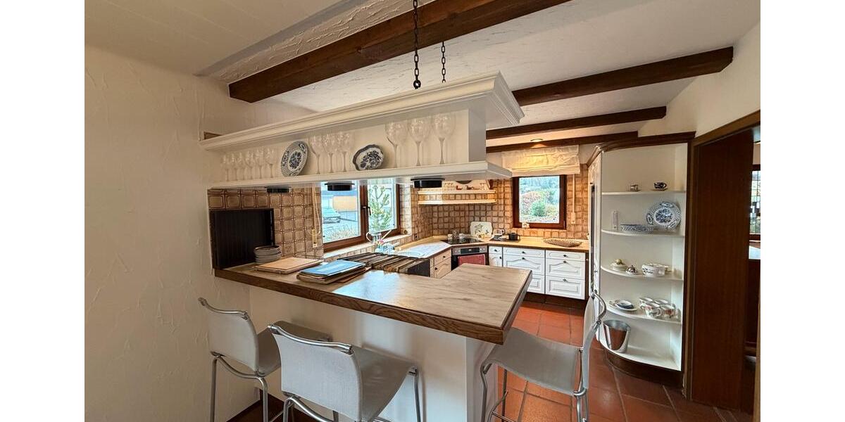 Einfamilienhaus Bietigheim-Bissingen Bissingen - 5.5 Zimmer, 210 m&sup2;, 1.800&euro; | Angebot:25393099