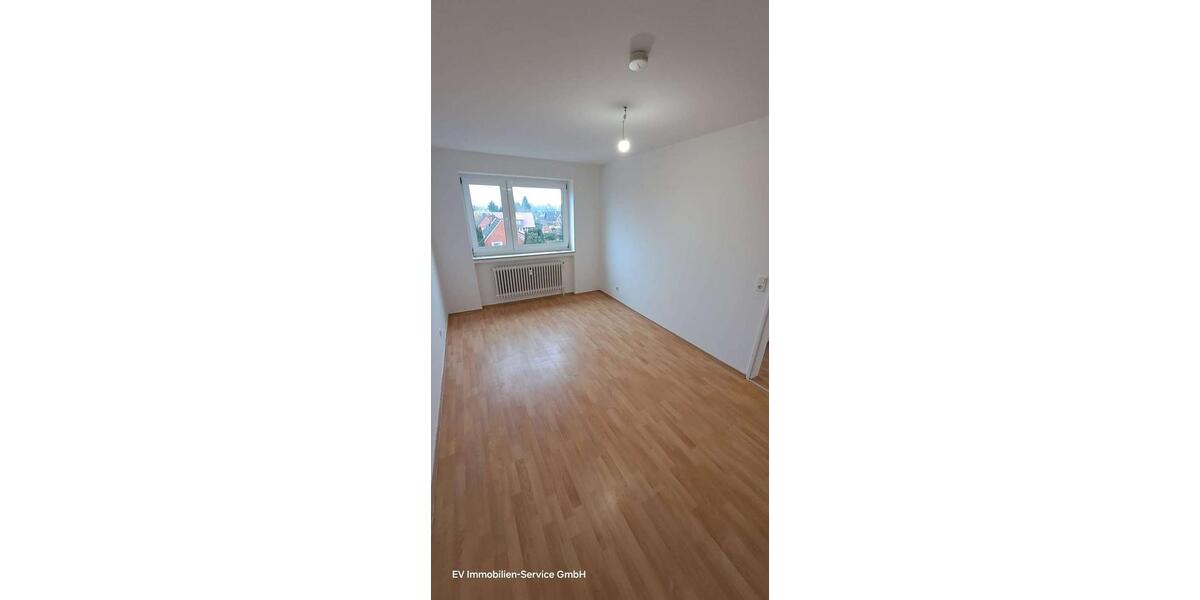 Etagenwohnung Wittmund - 3 Zimmer, 74 m&sup2;, 552&euro; | Angebot:24855741