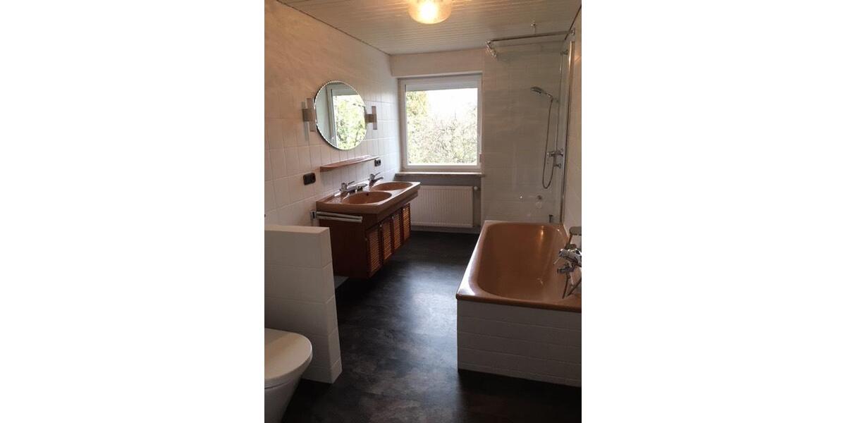 Doppelhaushälfte Haag in Oberbayern - 6 Zimmer, 158 m&sup2;, 1.900&euro; | Angebot:26387967