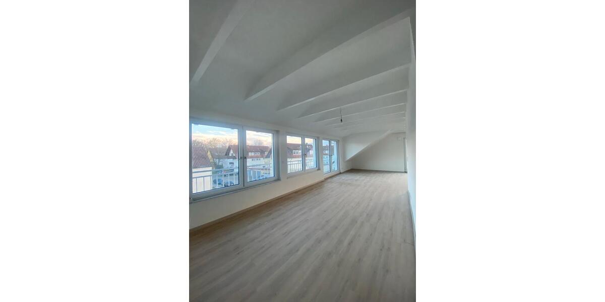 Etagenwohnung Dillingen an der Donau - 2 Zimmer, 81 m&sup2;, 900&euro; | Angebot:25553088