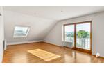 Schöne Maisonette 3 Zimmer Wohnung mit großem Balkon zimmer