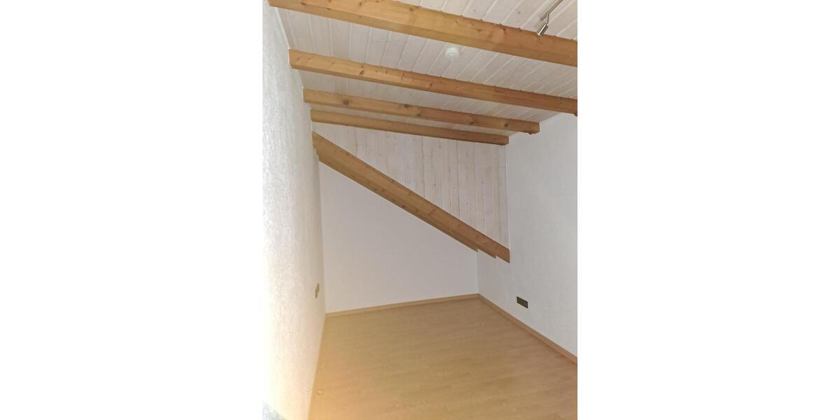 Exklusive Dachgeschosswohnung zimmer