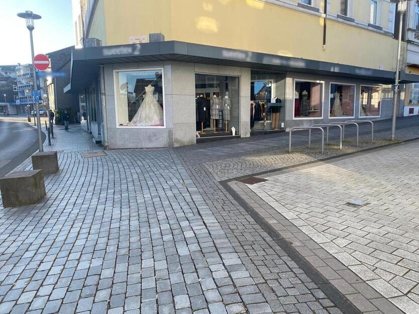 Attraktive Gewerbeeinheit in zentraler Lage von Wermelskirchen