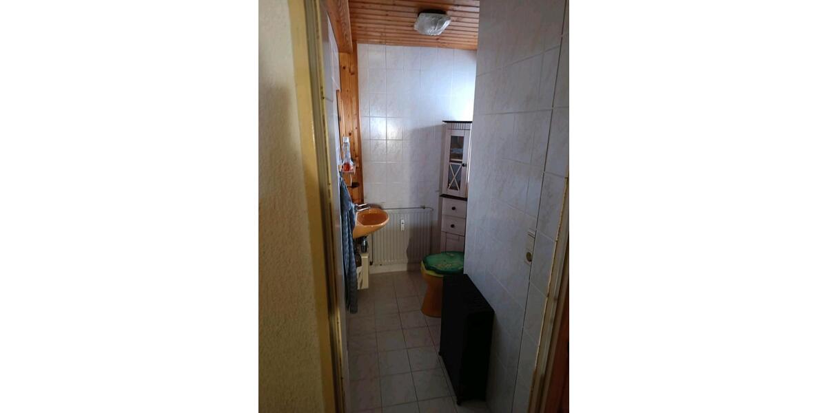 Etagenwohnung Görwihl - 6 Zimmer, 175 m&sup2;, 1.500&euro; | Angebot:26423402