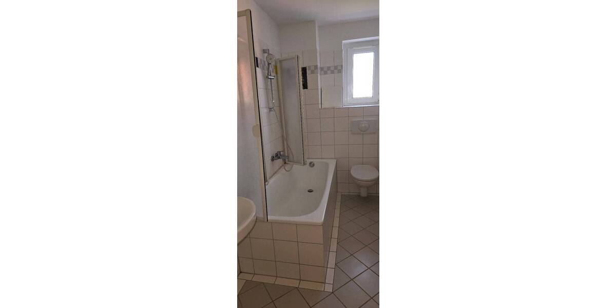 Etagenwohnung Lutherstadt Wittenberg - 2 Zimmer, 54 m&sup2;, 339&euro; | Angebot:26109316