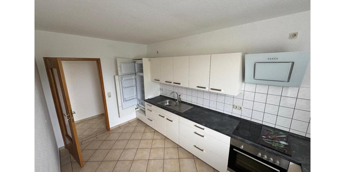 Dachgeschoßwohnung Grimmen - 4 Zimmer, 103 m&sup2;, 875&euro; | Angebot:24493624