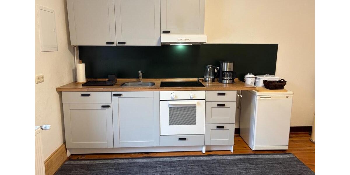 Erdgeschoßwohnung Waren (Müritz) - 2 Zimmer, 60 m&sup2;, 750&euro; | Angebot:24390637