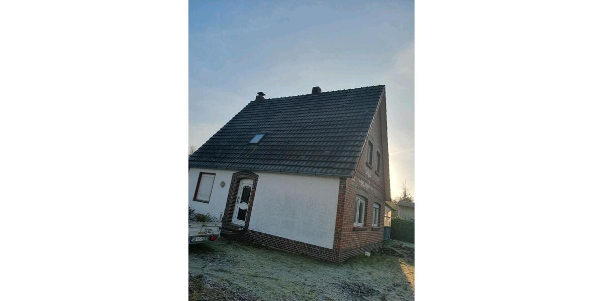Einfamilienhaus Saterland - 7 Zimmer, 160 m&sup2;, 1.100&euro; | Angebot:26329969
