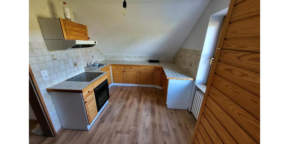 DG-Wohnung hell & gepflegt mit guter Anbindung 3 zimmer