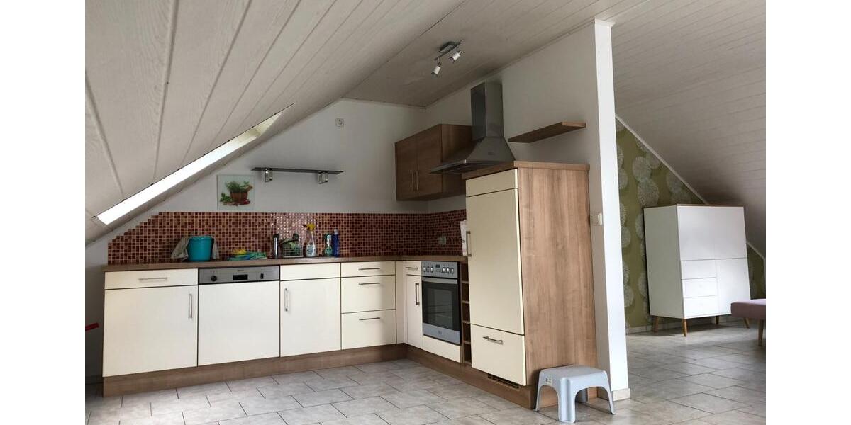 Dachgeschoßwohnung Groß-Umstadt Umstadt - 2 Zimmer, 70 m&sup2;, 630&euro; | Angebot:25380880