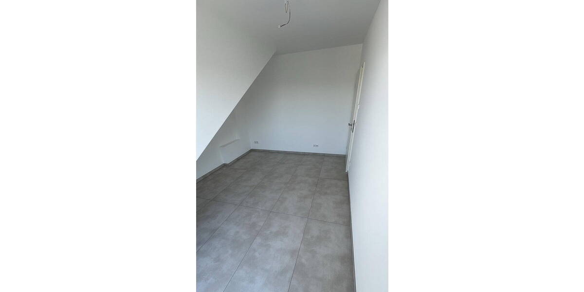 Etagenwohnung Köln Dünnwald - 3 Zimmer, 64 m&sup2;, 1.300&euro; | Angebot:26731562