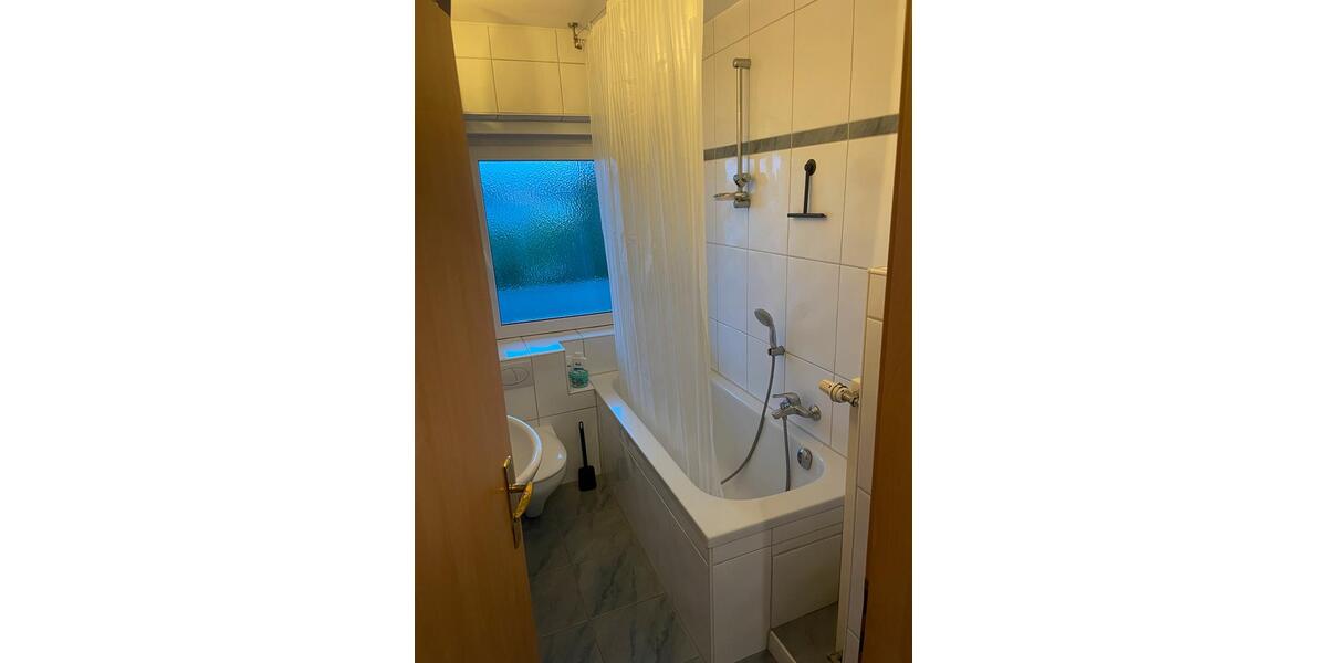Etagenwohnung Burghausen - 2 Zimmer, 52 m&sup2;, 780&euro; | Angebot:26681366
