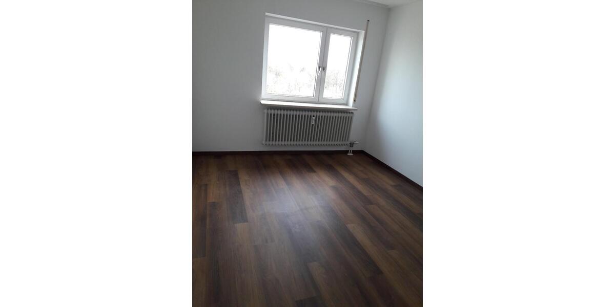 Etagenwohnung Biberach an der Riß - 4 Zimmer, 95 m&sup2;, 1.100&euro; | Angebot:26697073