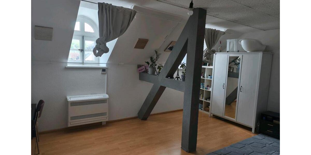 Dachgeschoßwohnung Küssaberg - 2 Zimmer, 68 m&sup2;, 589&euro; | Angebot:26102756