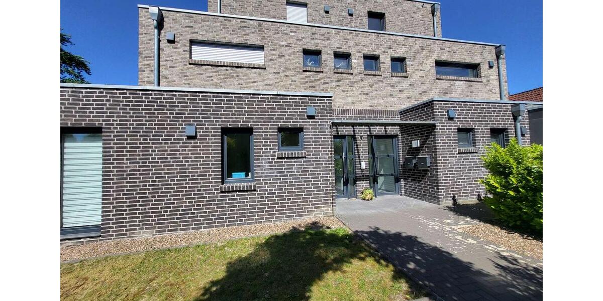 Erdgeschoßwohnung Wildeshausen - 3 Zimmer, 103 m&sup2;, 990&euro; | Angebot:25350576