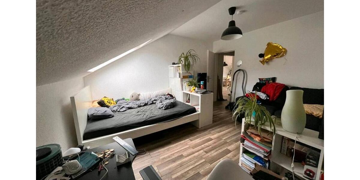 Dachgeschoßwohnung Reichelsheim (Wetterau) - 4 Zimmer, 85 m&sup2;, 950&euro; | Angebot:26639027