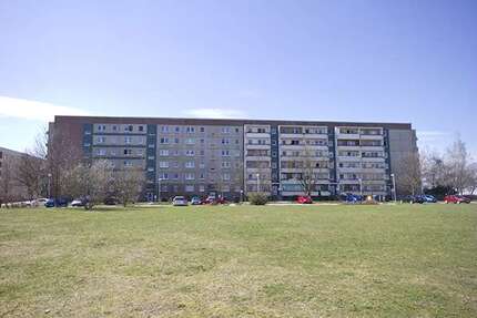 Wohnung zum Mieten in Halle (Saale) 343 € 68.53 m²