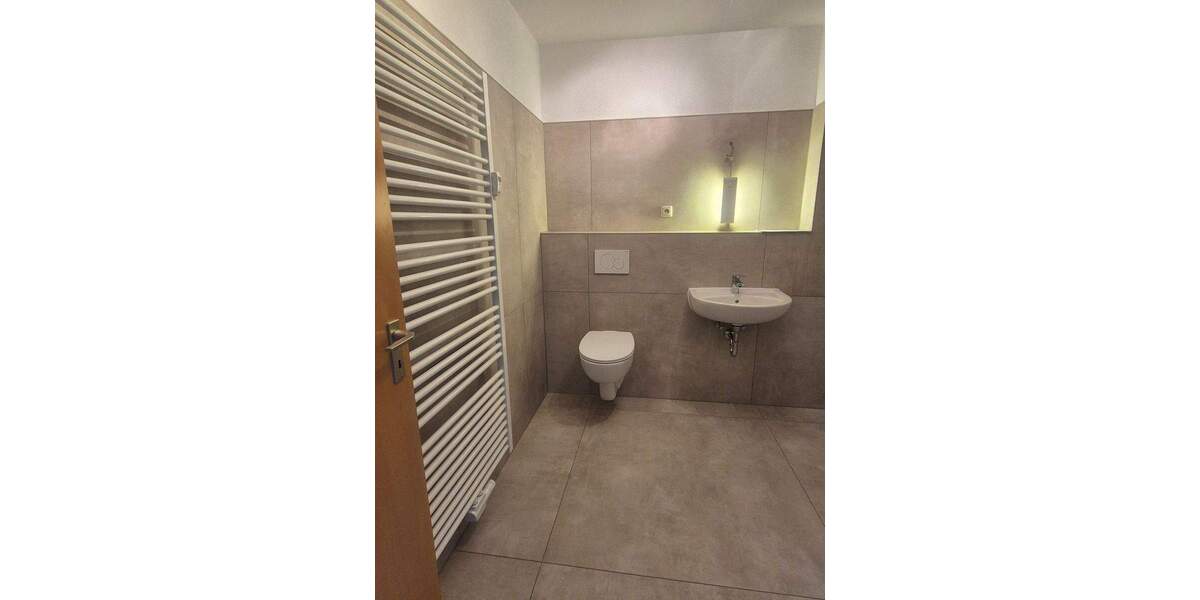 Etagenwohnung Döbeln Sörmitz - 2 Zimmer, 52 m&sup2;, 360&euro; | Angebot:25743305