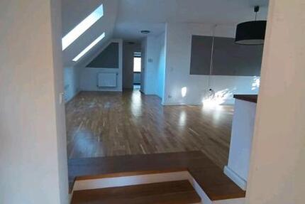 Wohnung Zeven - 4 Zimmer, 120 m&sup2;, 850&euro; | Angebot:26626073