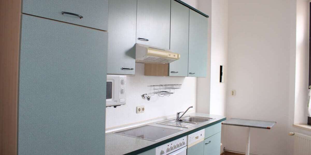 großzügige 2 Zimmer-Wohnung mit Einbauküche *in bester Lage* !!! - Appartement Magdeburg Altstadt | Angebot:10907961