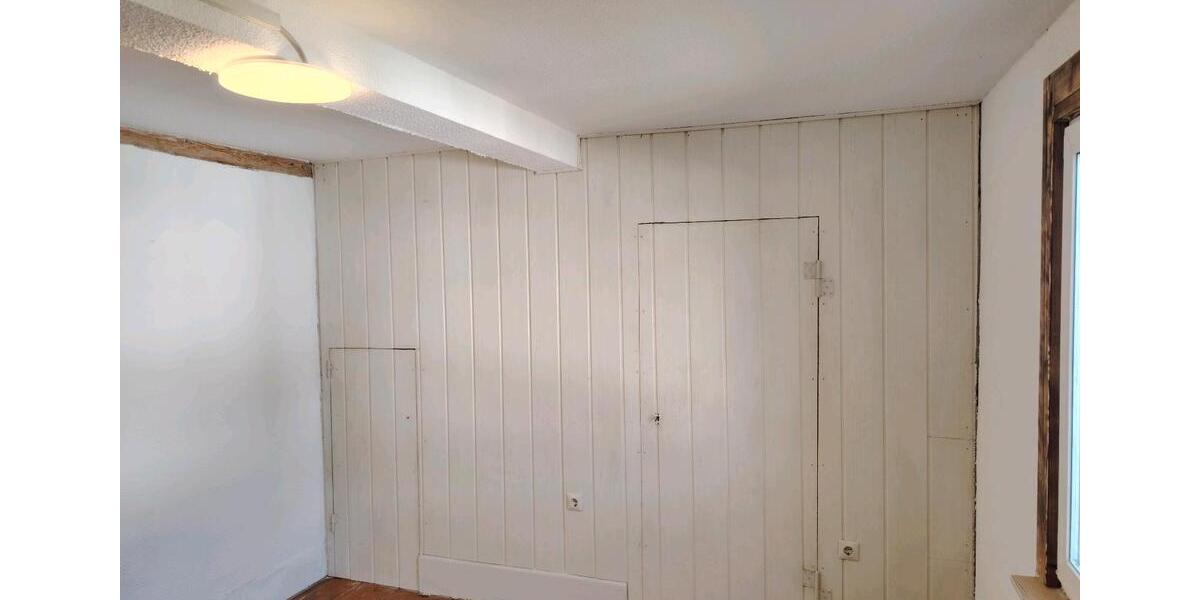 Wohnen auf Zeit Trossingen - 1 Zimmer, 10 m&sup2;, 220&euro; | Angebot:25400484