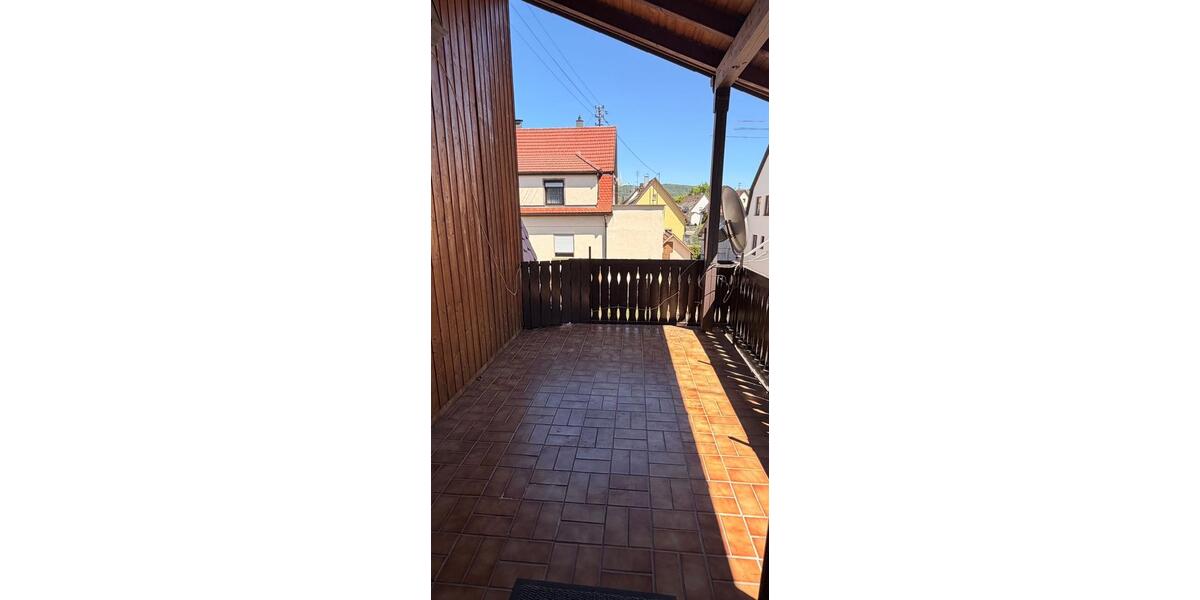 Etagenwohnung Metzingen - 2 Zimmer, 58 m&sup2;, 870&euro; | Angebot:26605033