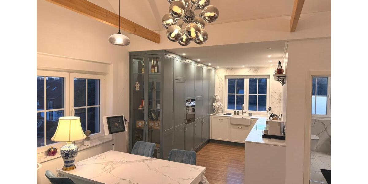 Exklusive, vollmöblierte Penthouse-Wohnung mit luxuriöser Ausstattung nahe Düsseldorf zimmer