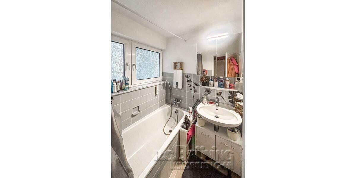 Etagenwohnung Kehl - 3 Zimmer, 70 m&sup2;, 710&euro; | Angebot:24813235