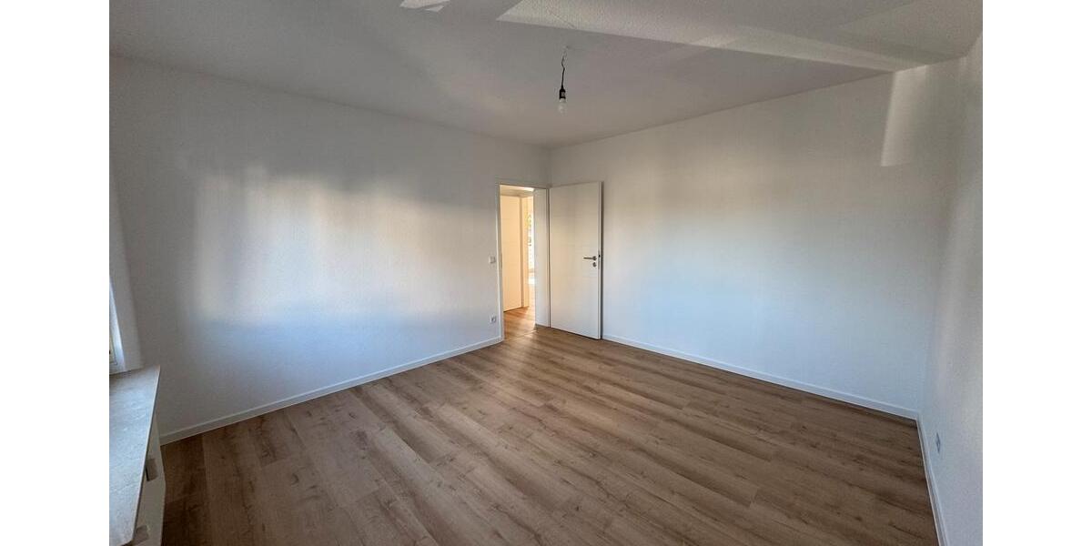 Erdgeschoßwohnung Mainhausen - 3 Zimmer, 90 m&sup2;, 1.465&euro; | Angebot:25383552