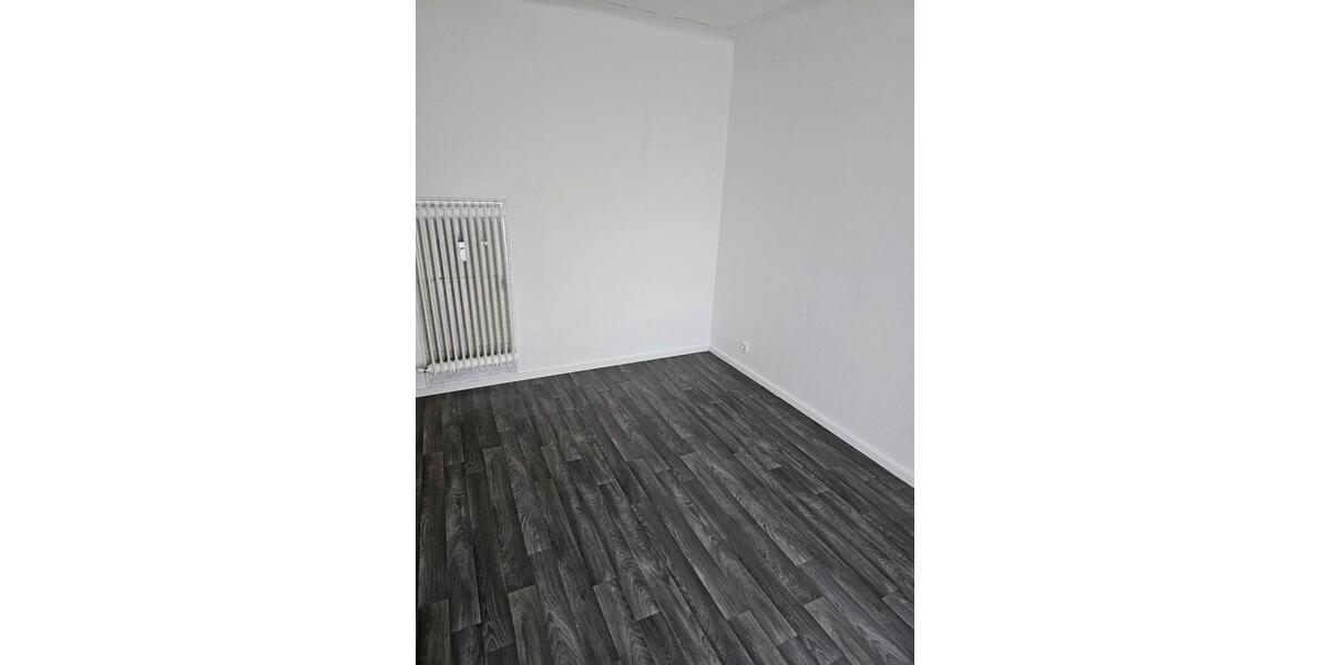 Erdgeschoßwohnung Sulzbach (Saar) - 3 Zimmer, 80 m&sup2;, 700&euro; | Angebot:26007921