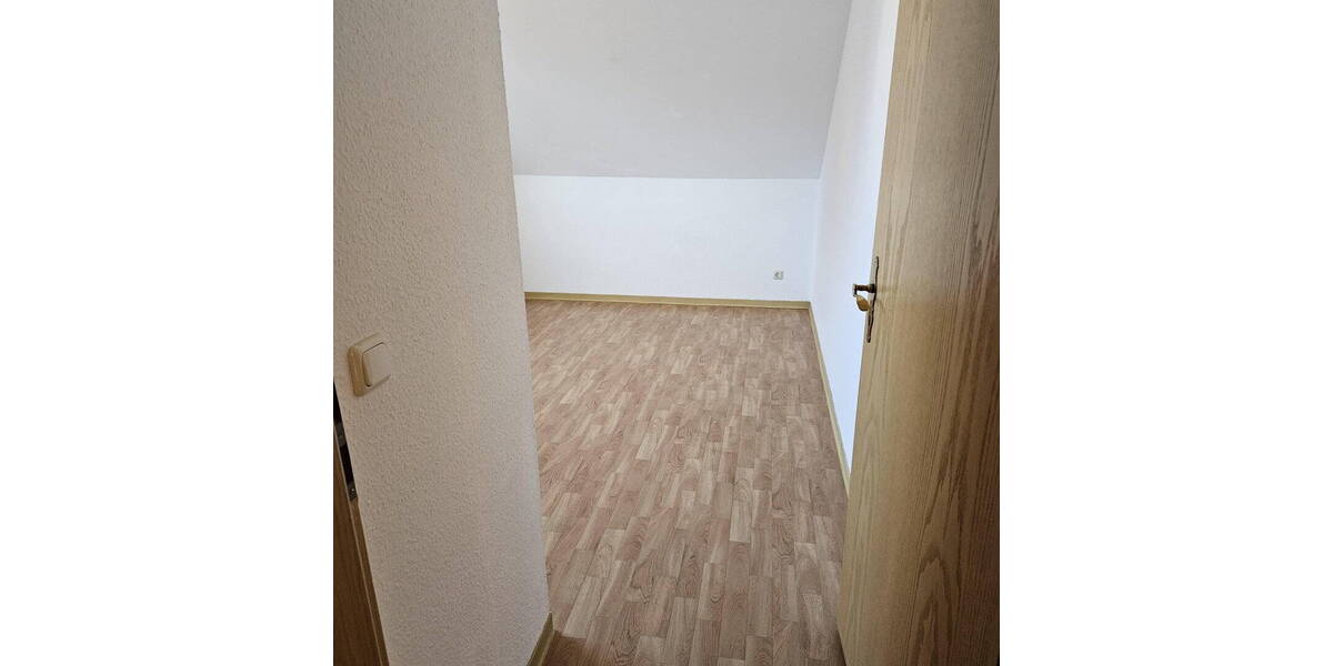 Etagenwohnung Burg - 3 Zimmer, 79 m&sup2;, 520&euro; | Angebot:26497111
