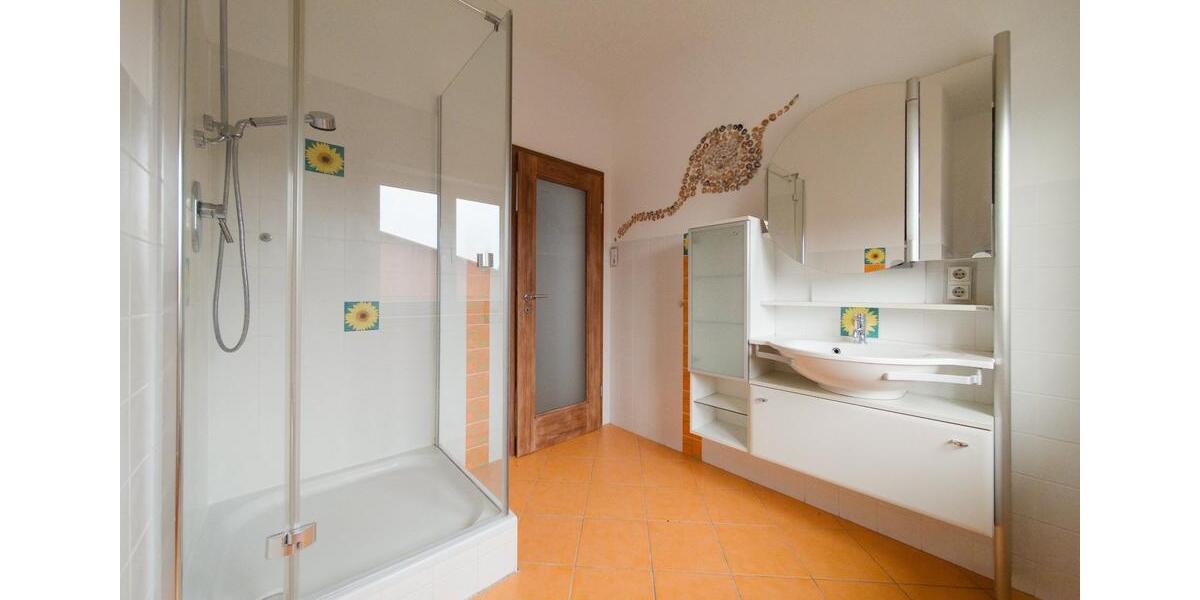 Einfamilienhaus Ernsgaden - 6 Zimmer, 157 m&sup2;, 1.700&euro; | Angebot:24688894