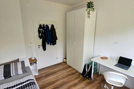 Wohnen auf Zeit Mosbach - 6 Zimmer, 13 m&sup2;, 300&euro; | Angebot:26543624