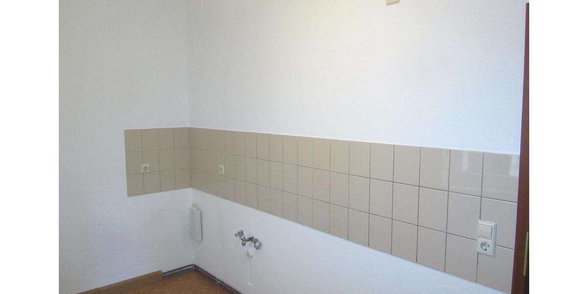 Erdgeschoßwohnung Lichtentanne - 1 Zimmer, 33 m&sup2;, 200&euro; | Angebot:22928439