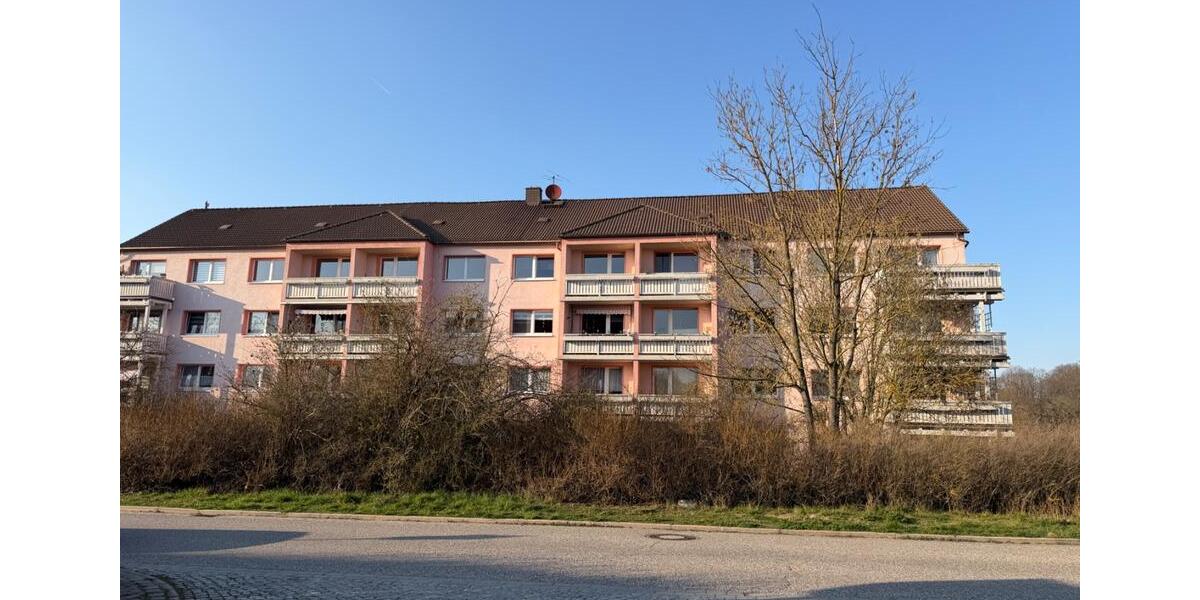 Erdgeschoßwohnung Naumburg (Saale) - 3 Zimmer, 60 m&sup2;, 280&euro; | Angebot:26464010