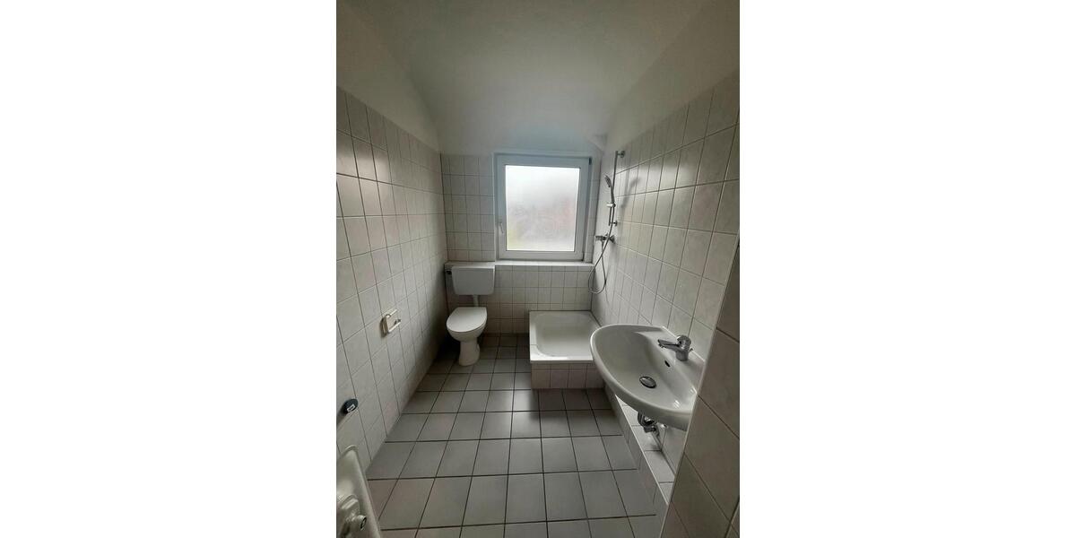 Dachgeschoßwohnung Salzgitter Ortschaft Ost - 2 Zimmer, 51 m&sup2;, 359&euro; | Angebot:26291436