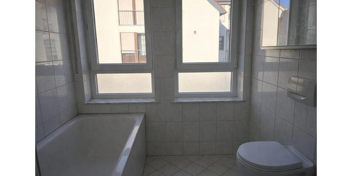 Etagenwohnung Ilshofen - 4 Zimmer, 80 m&sup2;, 850&euro; | Angebot:25855205