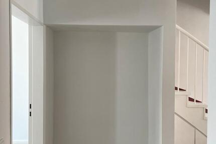 Wohnen auf Zeit Oldenburg Kreyenbrück - 3.5 Zimmer, 110 m&sup2;, 550&euro; | Angebot:26419616