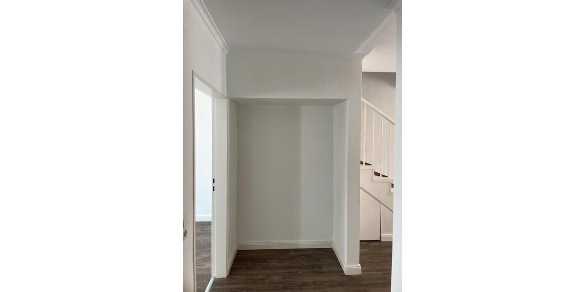 Wohnen auf Zeit Oldenburg Kreyenbrück - 3.5 Zimmer, 110 m&sup2;, 550&euro; | Angebot:26419616