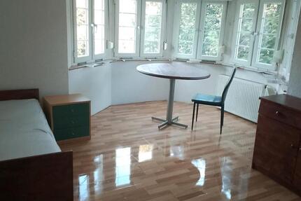 Wohnen auf Zeit Aalen Unterkochen - 4 Zimmer, 120 m&sup2;, 450&euro; | Angebot:25400507